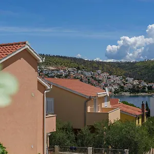Cesarica Trogir